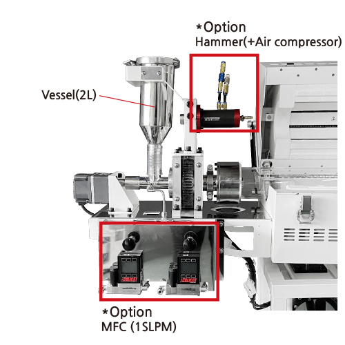 Feeding vessel with feeding vessel hammer